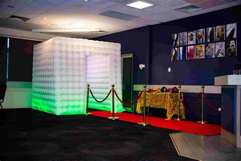 Enclosed Photo Booth Hire Royal Booths