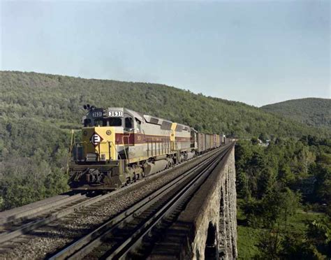 El Lanesboro Pennsylvania 1970 With Images Railroad