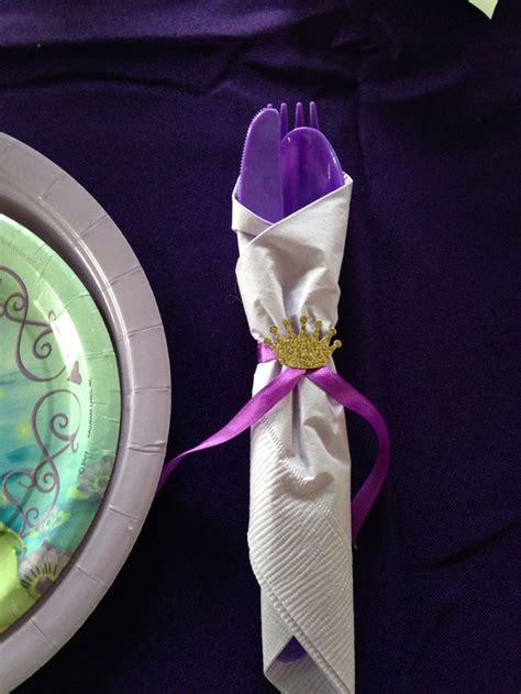 Princess Tiana theme birthday party. Decor by London Blue Events. Tampa