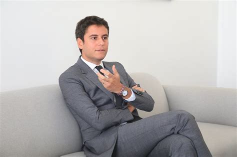 Gabriel attal s'est félicité que «la grande majorité silencieuse a fait le choix de la vaccination» alors nous ne voyons pas encore le début de la descente.» gabriel attal: Gabriel Attal : « Ma préoccupation, c'est de favoriser le ...