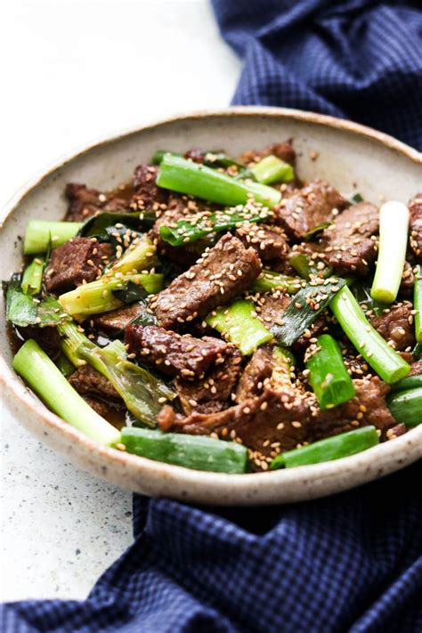 Mongolian beef that's easy and so good you will never want to to order chinese takeout again! Whole30 Mongolian Beef (Paleo, Keto, AIP Option) - What ...
