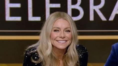 Lives Kelly Ripa Drops Nsfw Reveal As She Teases Racy Oscars Outfit In