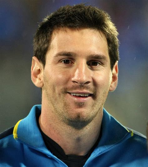 Welcome to the official leo. UEFA: Lionel Messi est le deuxième meilleur joueur de la ...