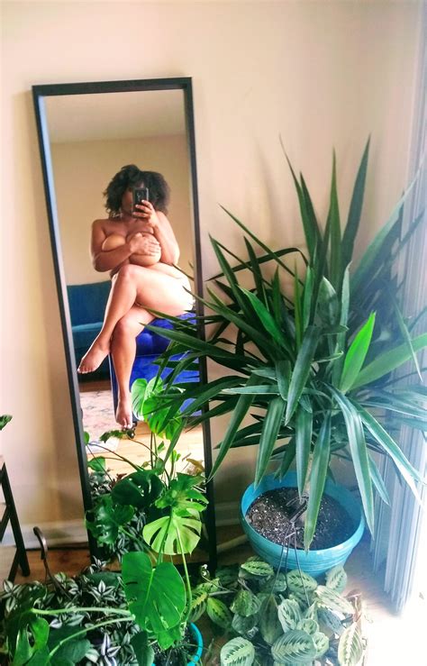 PornPic XXX Just Naked In My Plants