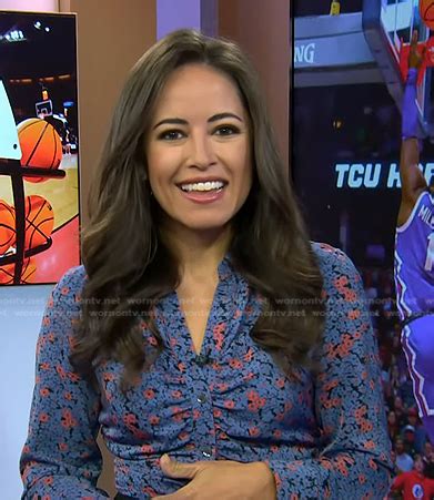Kaylee Hartungs Blue Floral Top On Today TV Outfits
