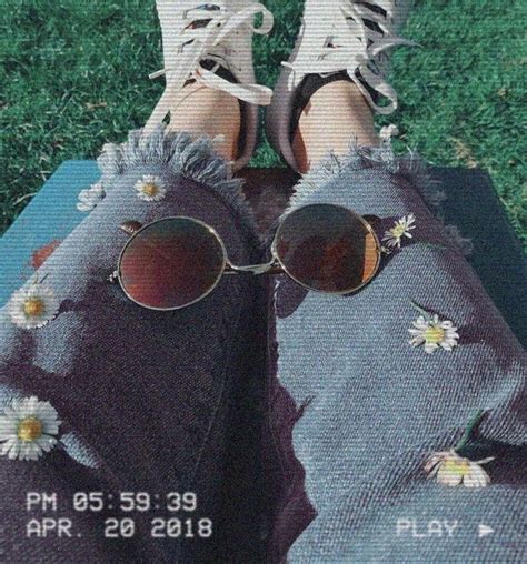 Browse and add best hashtags to amplify your creativity on picsart community! A E S T H E T I C S in 2020 | Retro, Aesthetic vintage ...
