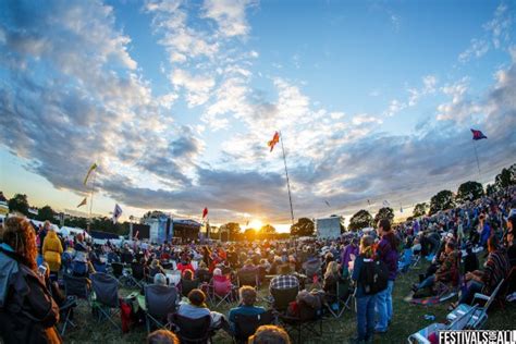 Fairports Cropredy Convention 2023 Announces First Acts Festival