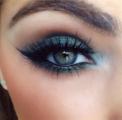 Dark Turquoise Eyeshadow Eye Makeup Makeup For Green Eyes Makeup