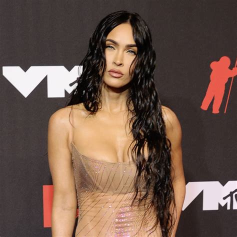 Megan Fox Turns Heads In See Through Look At 2021 Mtv Vmas With Machine