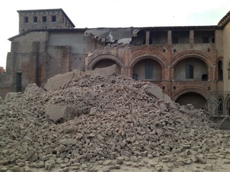 Terremoto in Emilia, l'Italia trema - la Repubblica