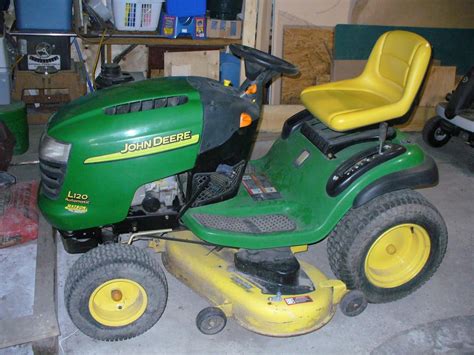 2003 John Deere Lawn Tractor L120 Automatic Very Good Condition East
