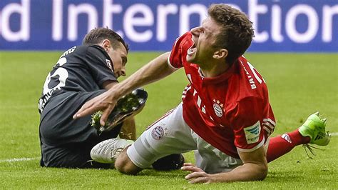 Fc Bayern München Thomas Müller Fällt Gegen Hoffenheim Verletzt Aus
