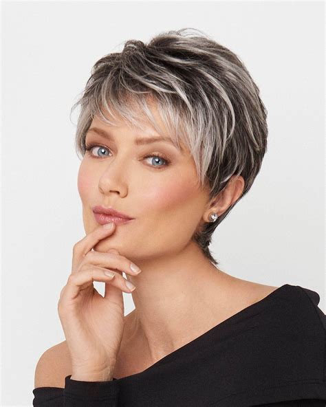 Short Messy Hairstyles Women Over 50 Fabulous Over 50 Short Hairstyle