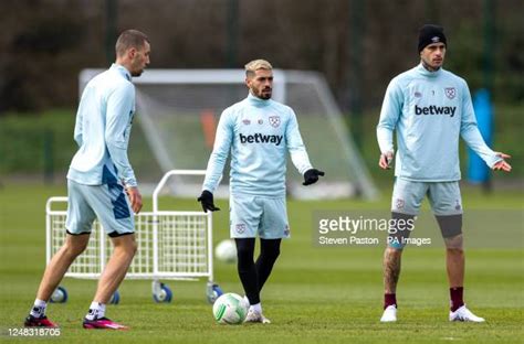 West Ham Training Ground Photos And Premium High Res Pictures Getty Images