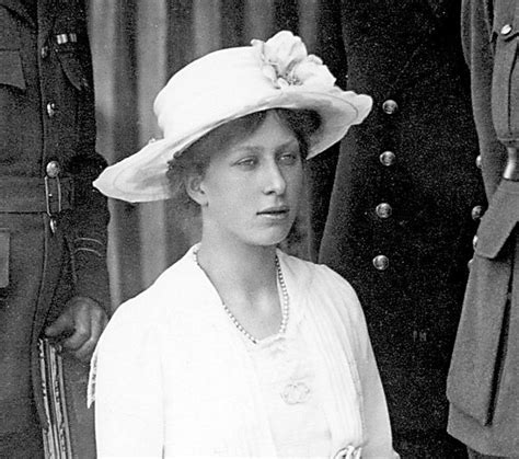 Princess Mary Only Daughter Of King George V And Queen Mary Later The Princess Royal English