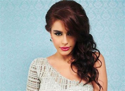 ليلى اسكندر ويعقوب الفرحان مستمران في نشر الحب ولا يهمنا كلام الناس. ليلى اسكندر في لحظات مرح وسعادة مع قصي خولي.. صور