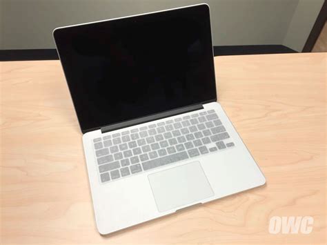This macbook pro uses a thin black and silver unibody case design milled from a single piece site sponsor ohs specializes in heavily upgraded macs capable of running both mac os x and mac os 9 applications. OWC Tears Down, Tests New 2015 13" MacBook Pro with Retina ...