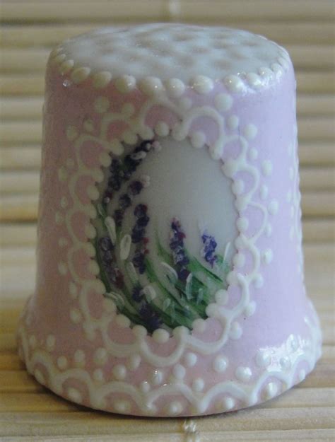 Pin By Ewa Celińska On Moja Kolekcja Naparstkówmy Thimbles Sewing