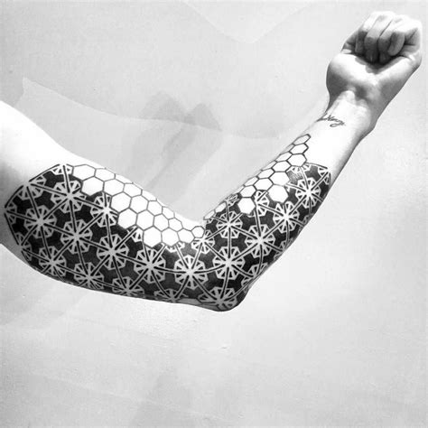 Abstract Geometric Sleeve Tattoo Tattoo Artist Melow P Rez Coolgeometrictattos Pattern