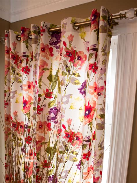 Bedroom curtains are more just a medium for creating a private haven. Step-by-Step Instructions for Making No-Sew Window ...