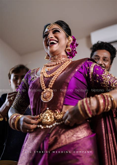 Check spelling or type a new query. Anchor Meera Anil Wedding Photos | Meera Anil Marriage with Vishnu - Indian Cinema Gallery