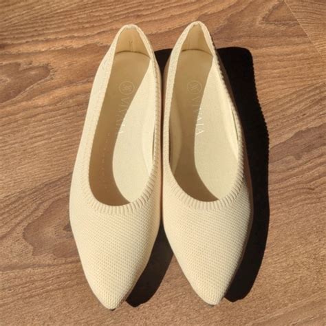 Vivaia Shoes Vivaia Pointed Toe Flats New In Box Aria Poshmark