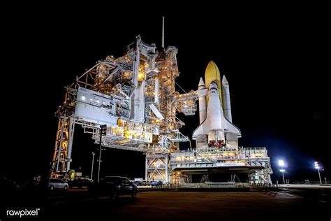 Download Premium Image Of Space Shuttle Discovery Stands Tall On Launch