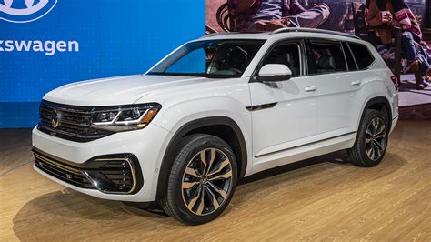 In addition to presenting geographic features and political boundaries. 2021 Volkswagen Atlas unveiled at Chicago auto show with ...