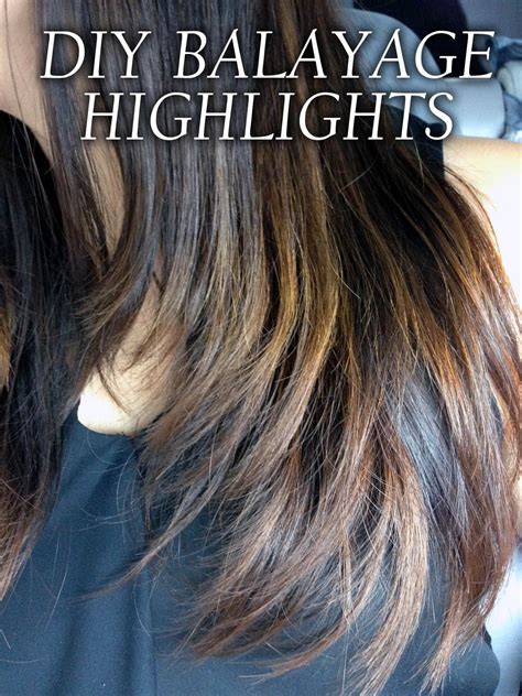 In this video, learn how to give yourself the perfect highlights. Balayage vs. Ombre Hair: What is the Difference between Balayage & Ombré