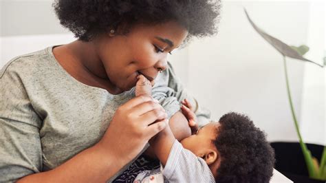 Its Black Breastfeeding Week—heres Why That Matters