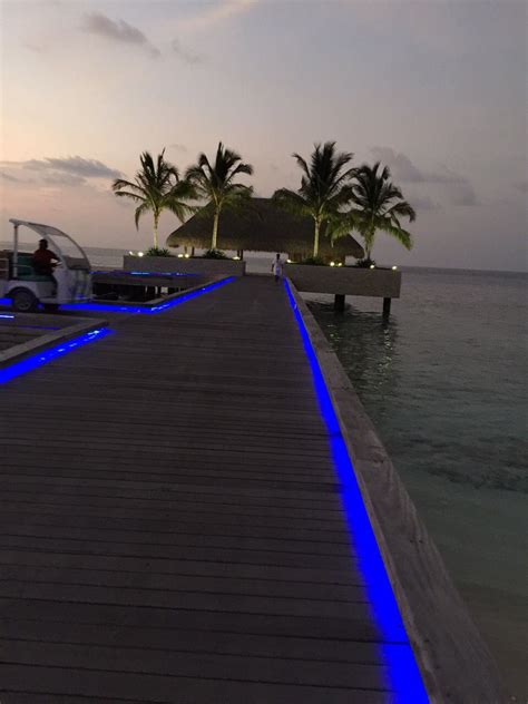 Pin By Estlights And Rhealedlinear On W Retreat And Spa Maldives