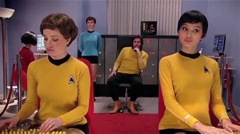 Hilarious Star Trek Sex Tape On The It Crowd Dammit Jim Im A Sexy