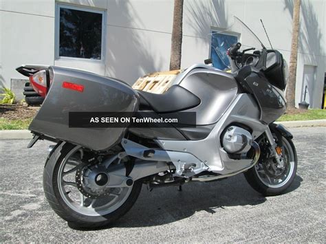A quick video of the 2011 bmw r 1200 rt showing the main function of the bikes. 2011 Bmw R1200rt Factory Demo