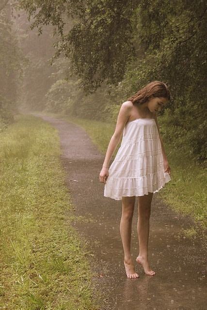 Pin By Joe Kisner On Barefoot Rain Photography Trendy Girl Rainy