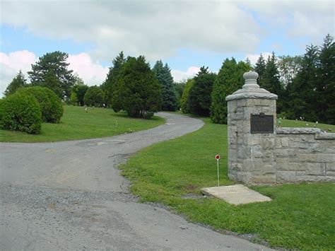 Crown Crest Memorial Park In Hyde Pennsylvania Find A Grave Cemetery