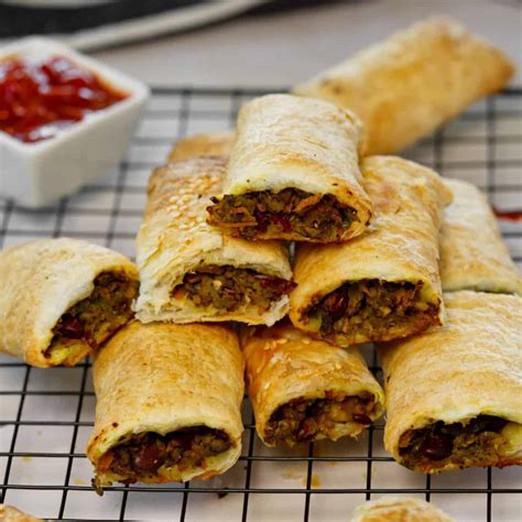 Vegan Sausage Rolls With Fresh Veg Bean Filling