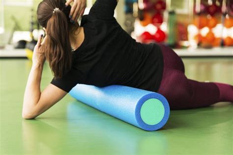 The 5 Best Foam Roller Exercises And Stretches Biotrust Melt Method Foam Roller Exercises