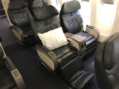 United Airlines 777 First Class