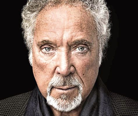 Interview Sir Tom Jones Reveals How His Emotional Album Tribute To His