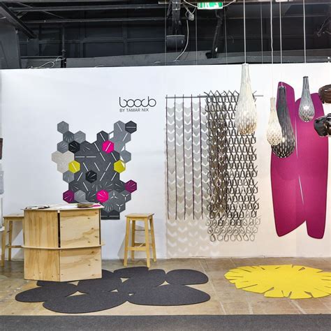 The materials and finishes used are. Modern minimalist wool felt area rug, Eco friendly boho ...