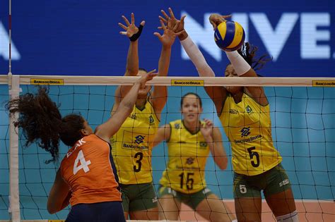 Utilize o separador com o ícone do monitor. Brasil x Coreia do Sul: como assistir ao vôlei feminino AO ...
