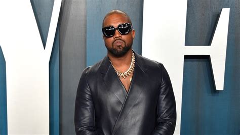 And here comes kanye west at the gap. Kanye West Shares a Sneak Peek at Yeezy Gap With Video of ...