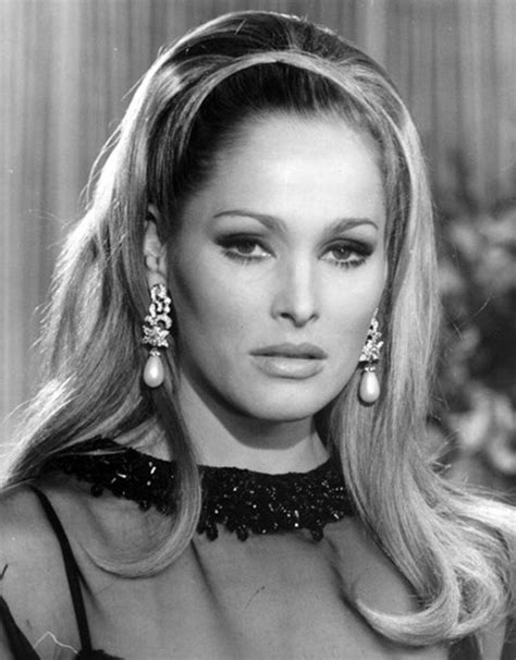 Ursula Andress Ursula Andress Hollywood Glamour Hollywood Actresses