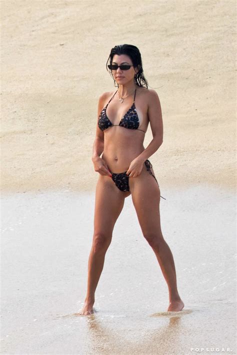 kourtney kardashian bikini pictures in mexico august 2018 popsugar celebrity photo 9