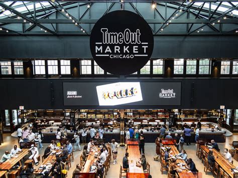 11 Amazing Chicago Food Halls That Offer Dining Variety