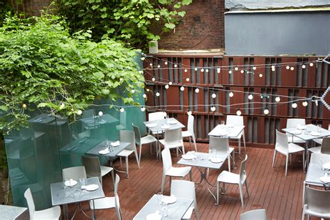 Bostons Best Outdoor Dining 52 Top Patios Decks And More Boston Magazine