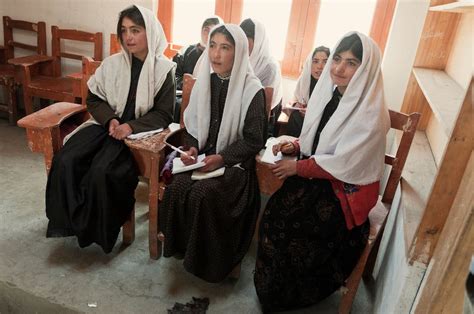 Two Schools In Afghanistan One Complicated Situation The New York Times