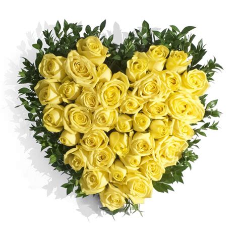Roses Yellow Heart Of Roses Ode à La Rose Ode à La Rose