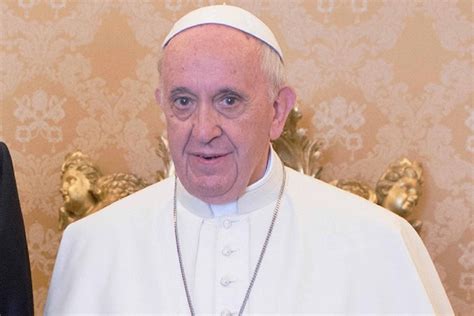 Com essas restrições, não podemos deixar que o natal de 2020 passe em branco. Restrições façam do Natal uma celebração menos consumista ...