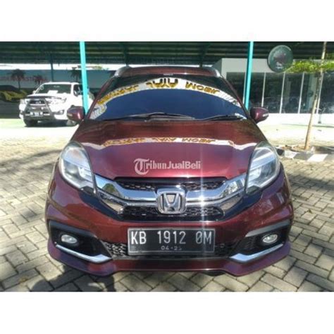 Honda Mobilio Cvt 2014 Warna Merah Maroon Bodi Bagus Mobil Masih